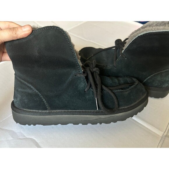 UGG Diara Black Suede Lace-Up Boots size 8 - Picture 4 of 11